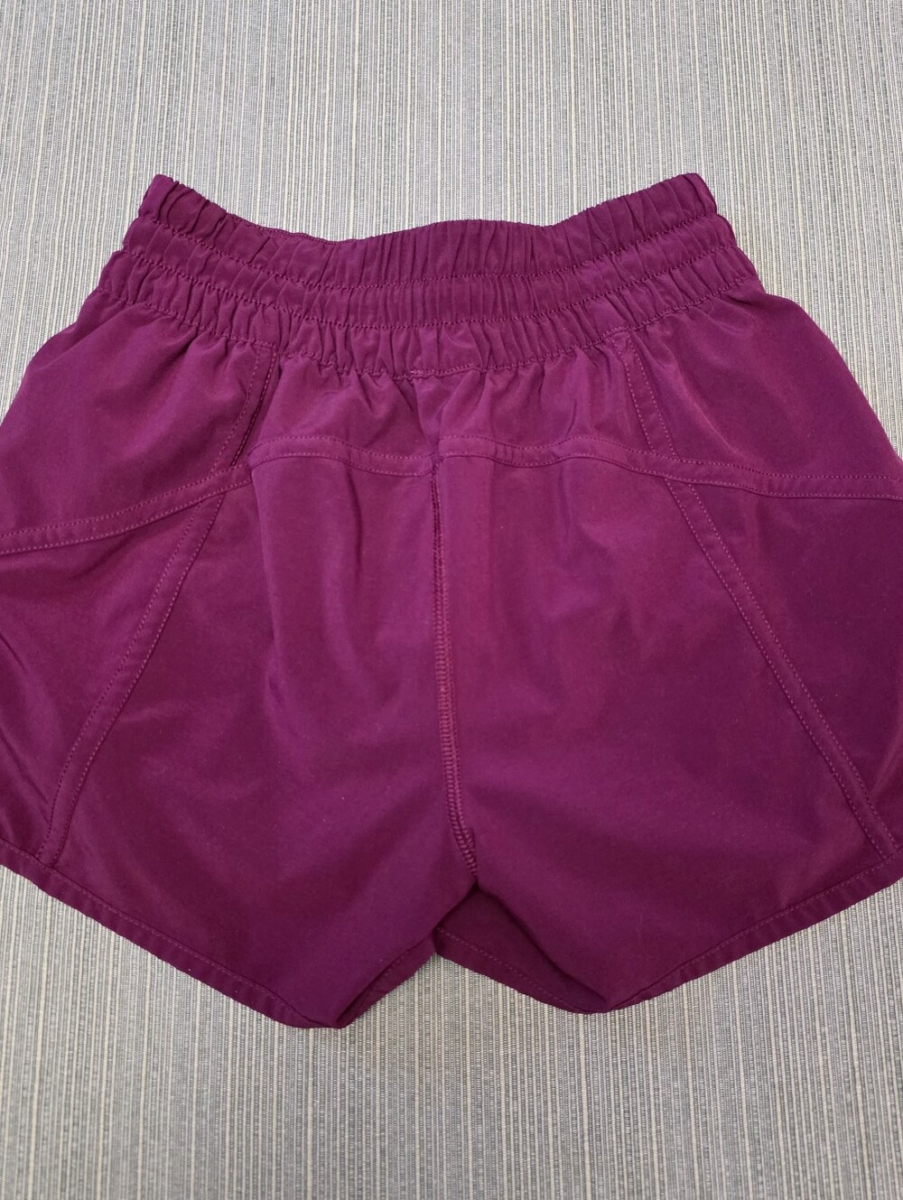 🍋 Bundle Of 3 Lululemon Shorts - Picture 3 of 10